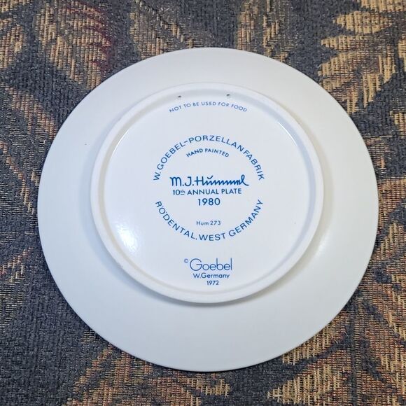 Vintage Hand Painted Hummel 10th Annual Plate 1980 Goebel Hummel Annual Plate - Picture 5 of 7